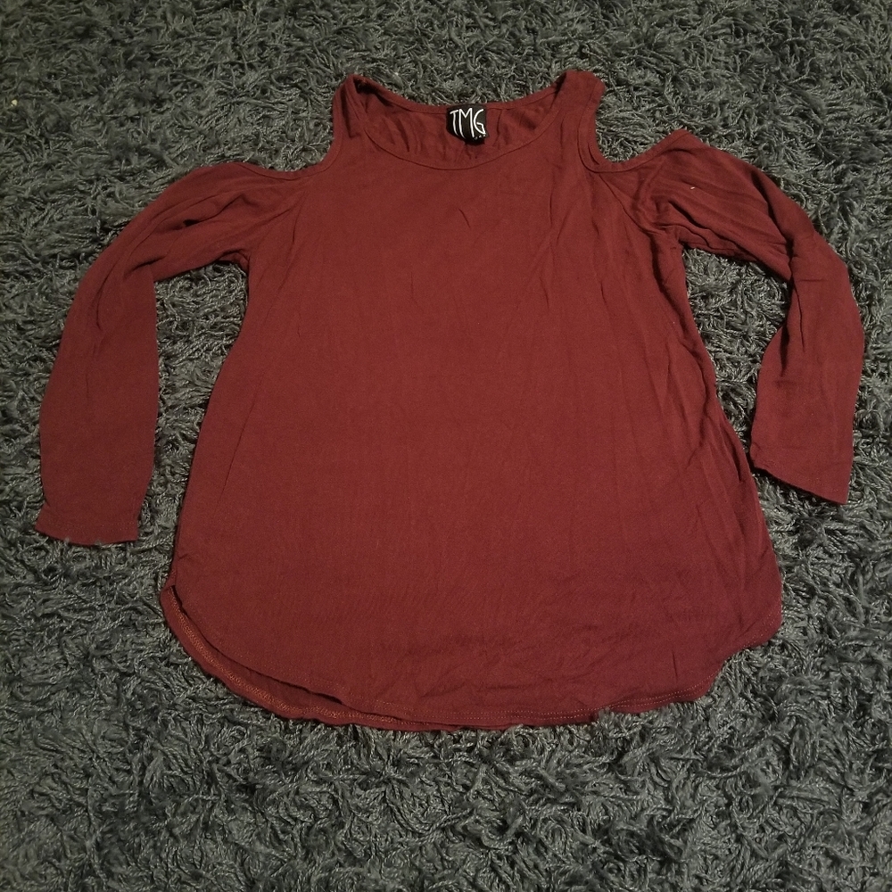 Burgundy long sleeve tee